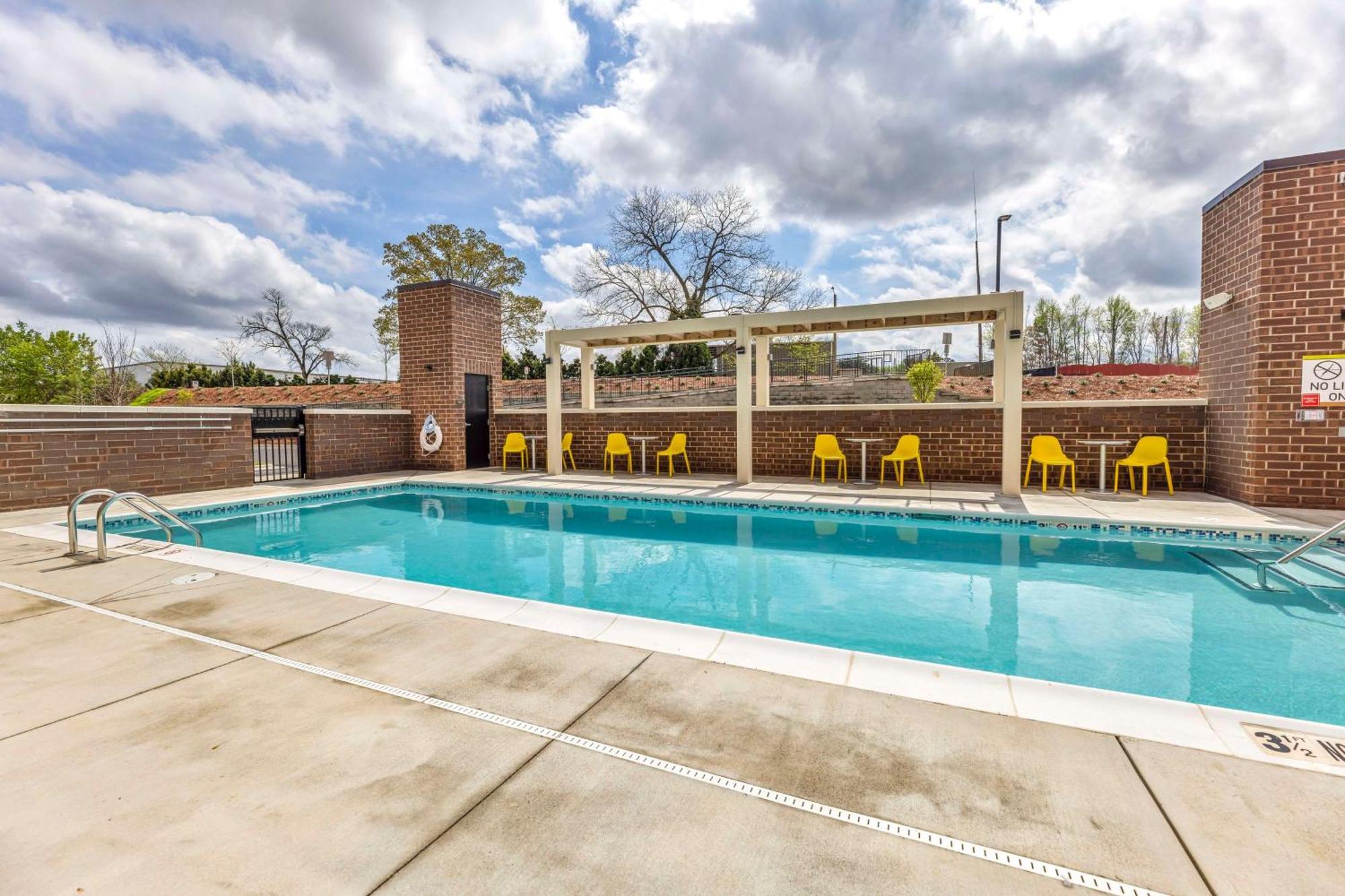 Home2 Suites By Hilton Raleigh West Lenovo Center Esterno foto